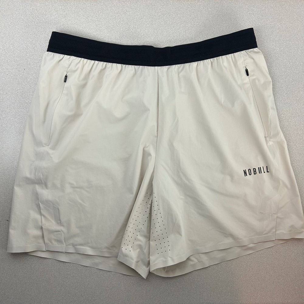 NOBULL Training Shorts Mens XL Sand Beige Zipper Pockets 7 in‎ Inseam